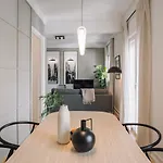 Διαμέρισμα Barnett - 2 Bedrooms And Balcony In Campolide *