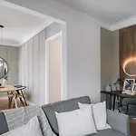 公寓 Barnett - 2 Bedrooms And Balcony In Campolide